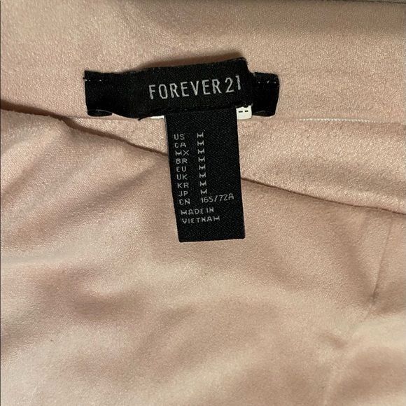 Forever 21 Junior’s Mini Skirt - Picture 3 of 3